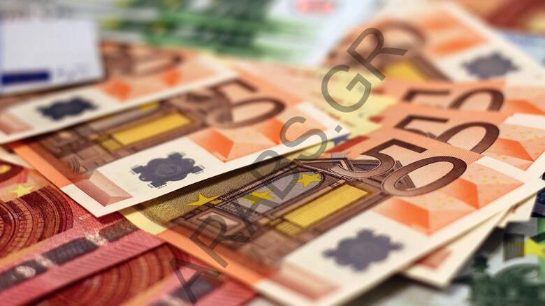 تعرضت قنصل ساحل العاج لعملية سرقة وسط أثينا وسرقة حقيبتها التي تحتوى على 50.000 يورو