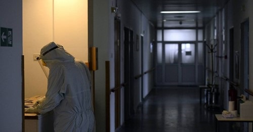 اليونان تسجل 342 إصابة و53 حالة وفاة بكورونا