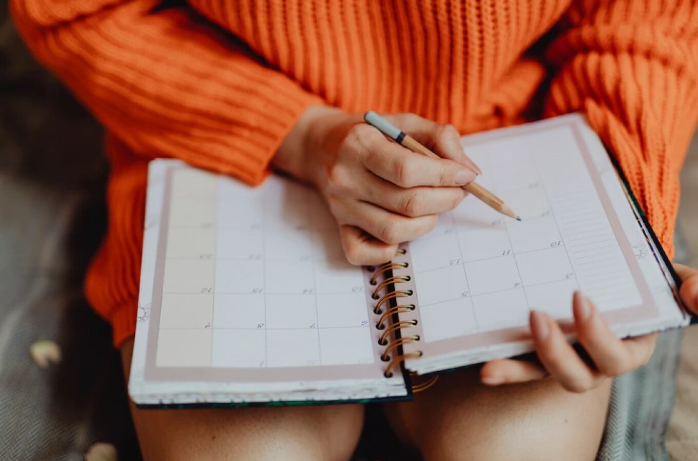 جميع العطلات الرسمية في عام ٢٠٢٤: متى يصادف خميس العهد و عيد الفصح