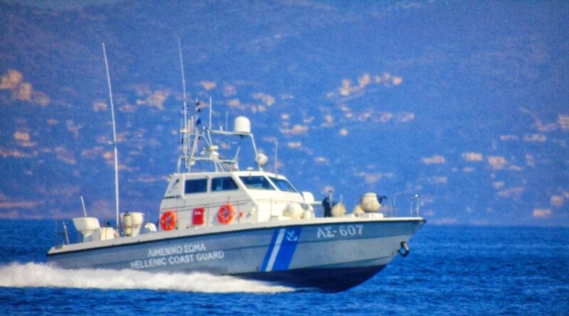 اصطدام قارب في أليموس - إصابة رجل يبلغ من العمر ٣٥ عامًا بجروح طفيفة