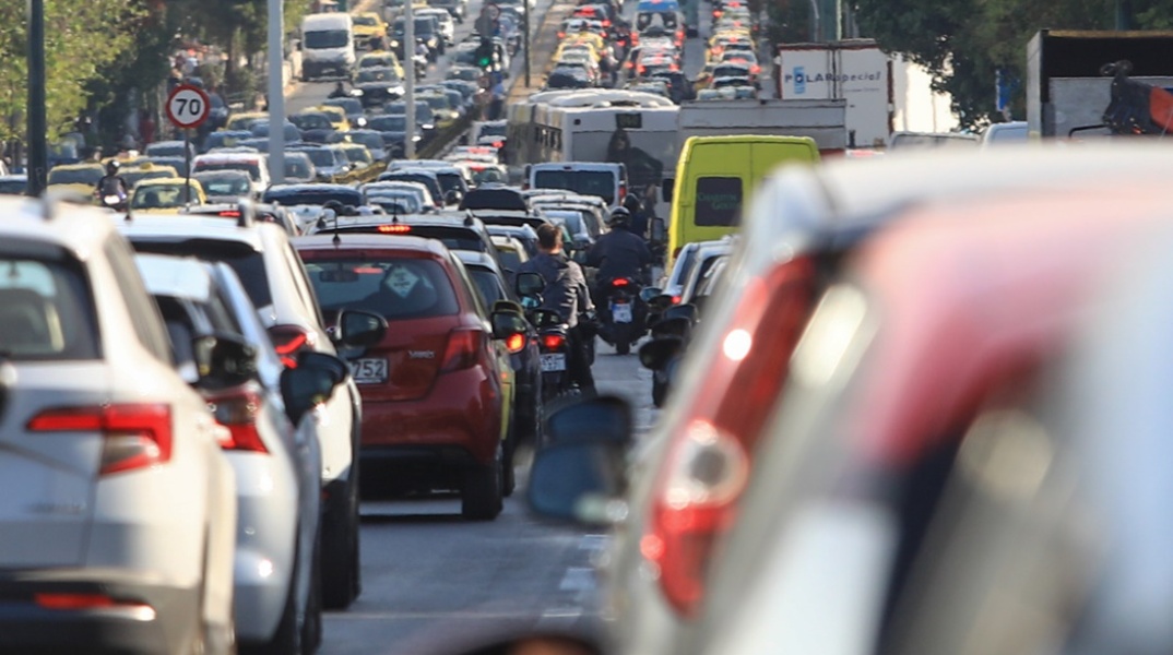 تأخيرات في كيفيسوس و أتيكي أودوس