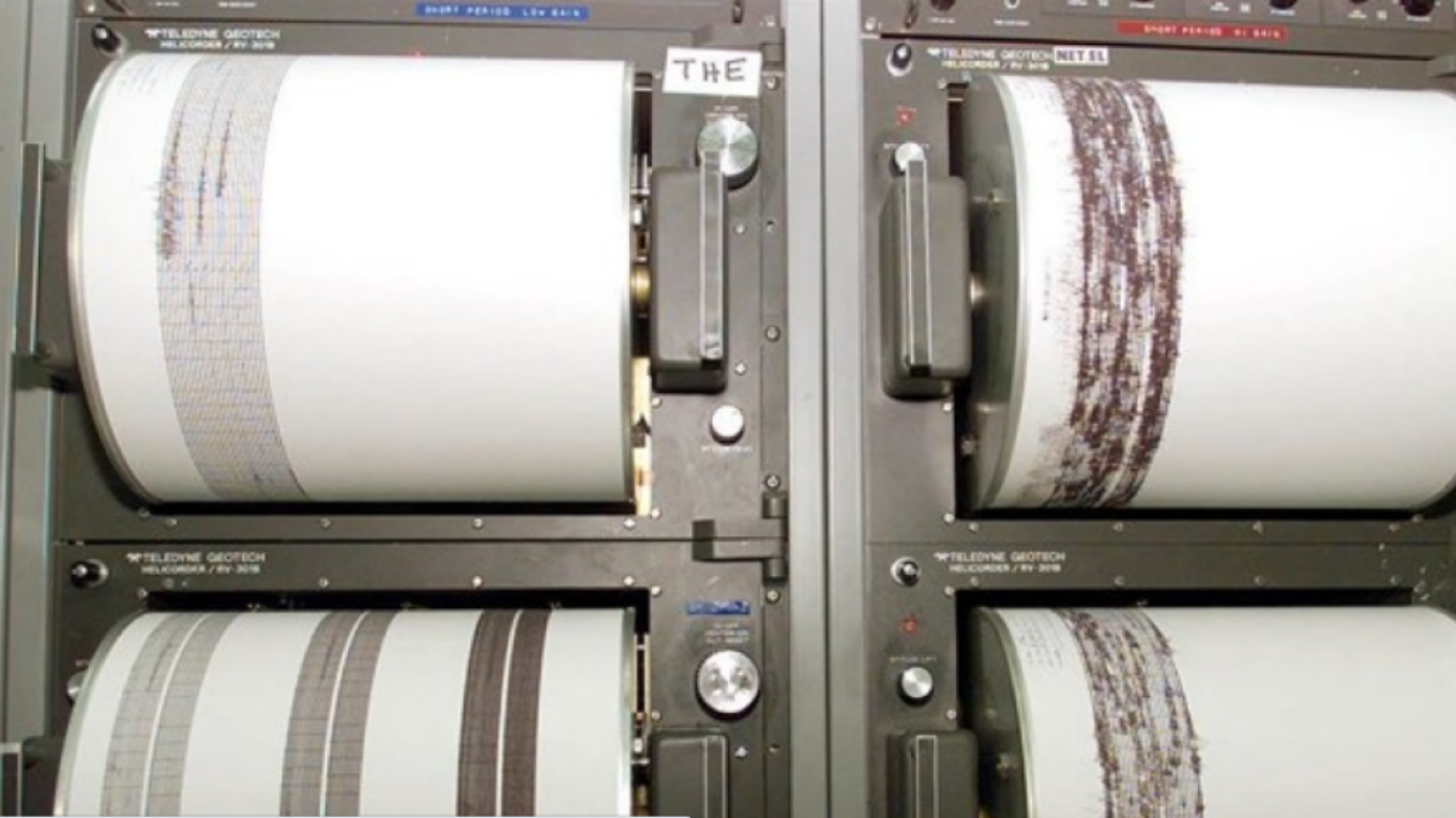 زلزال الآن في كيفالونيا - الهزات مستمرة في الجزيرة