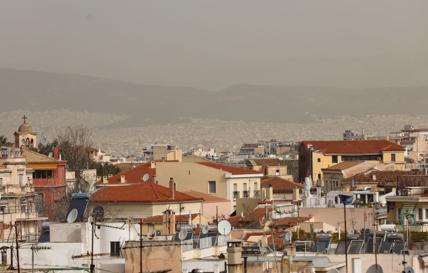 طقس اليوم صافياً مع اعتدال في درجات الحراره