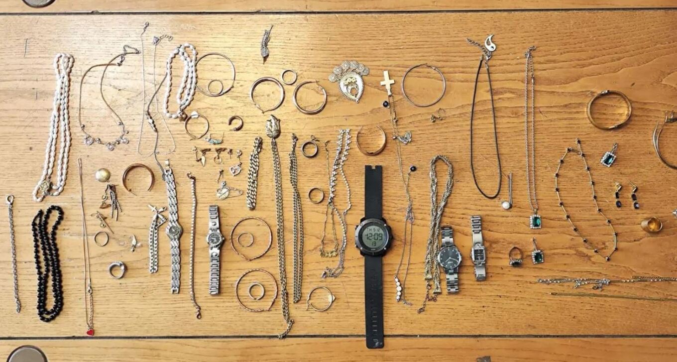 تم تفكيك عصابه قامت بي ٦١ عملية اقتحام و نهب ٢٢٦ ألف يورو