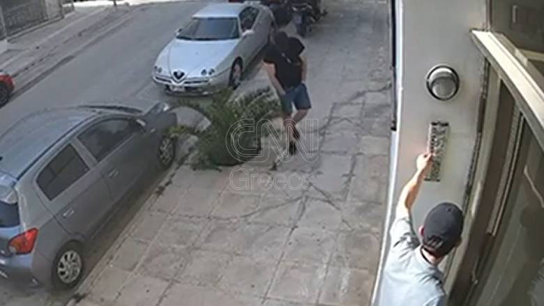 عصابة من اللصوص الجورجيين - كانوا يقومون بإفراغ المنازل في أتيكا