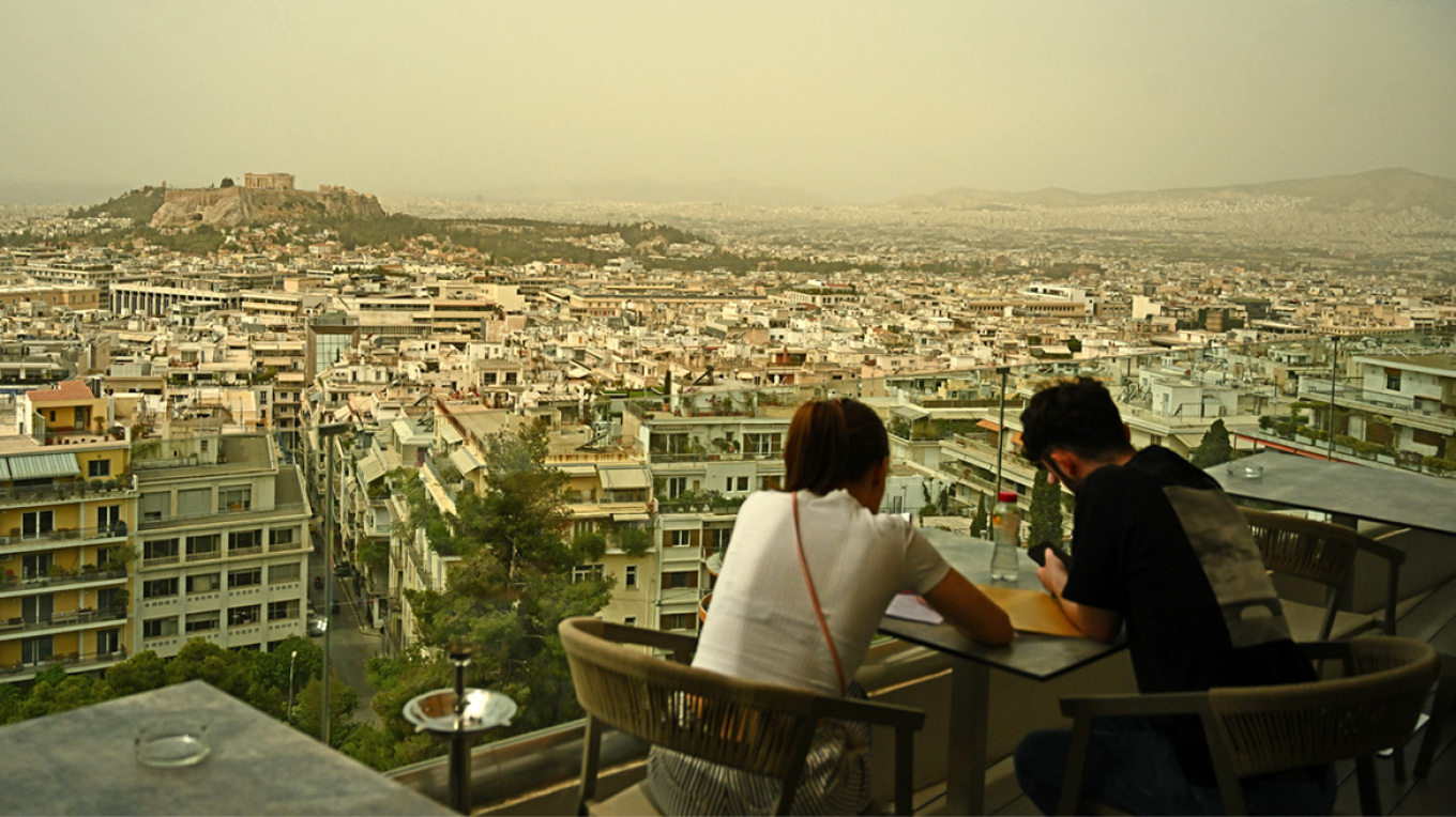 ارتفاع في درجات الحرارة و قدوم الغبار الإفريقي مره اخري