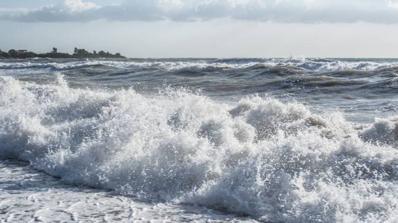 غرقت امرأة تبلغ من العمر ٧٥ عاما أثناء الاستحمام في شواطئ خانيا