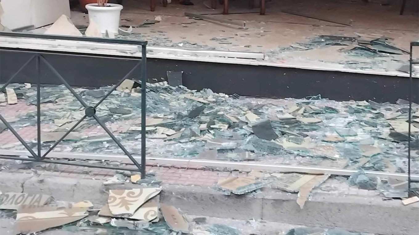 حريق متعمد في محل في إليون