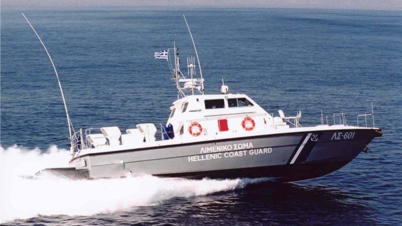 غرق ثلاثة أشخاص في لوتراكي و الفسينا و الميروس يوم الأحد