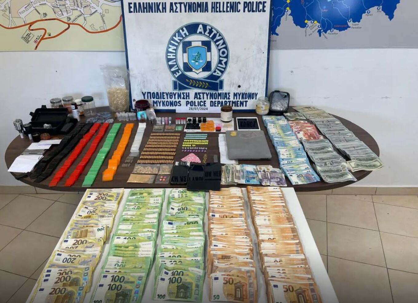 ميكونوس: تفكيك منظمة إجرامية تتاجر بكميات كبيرة من المخدرات – اعتقال ثلاثة اشخاص
