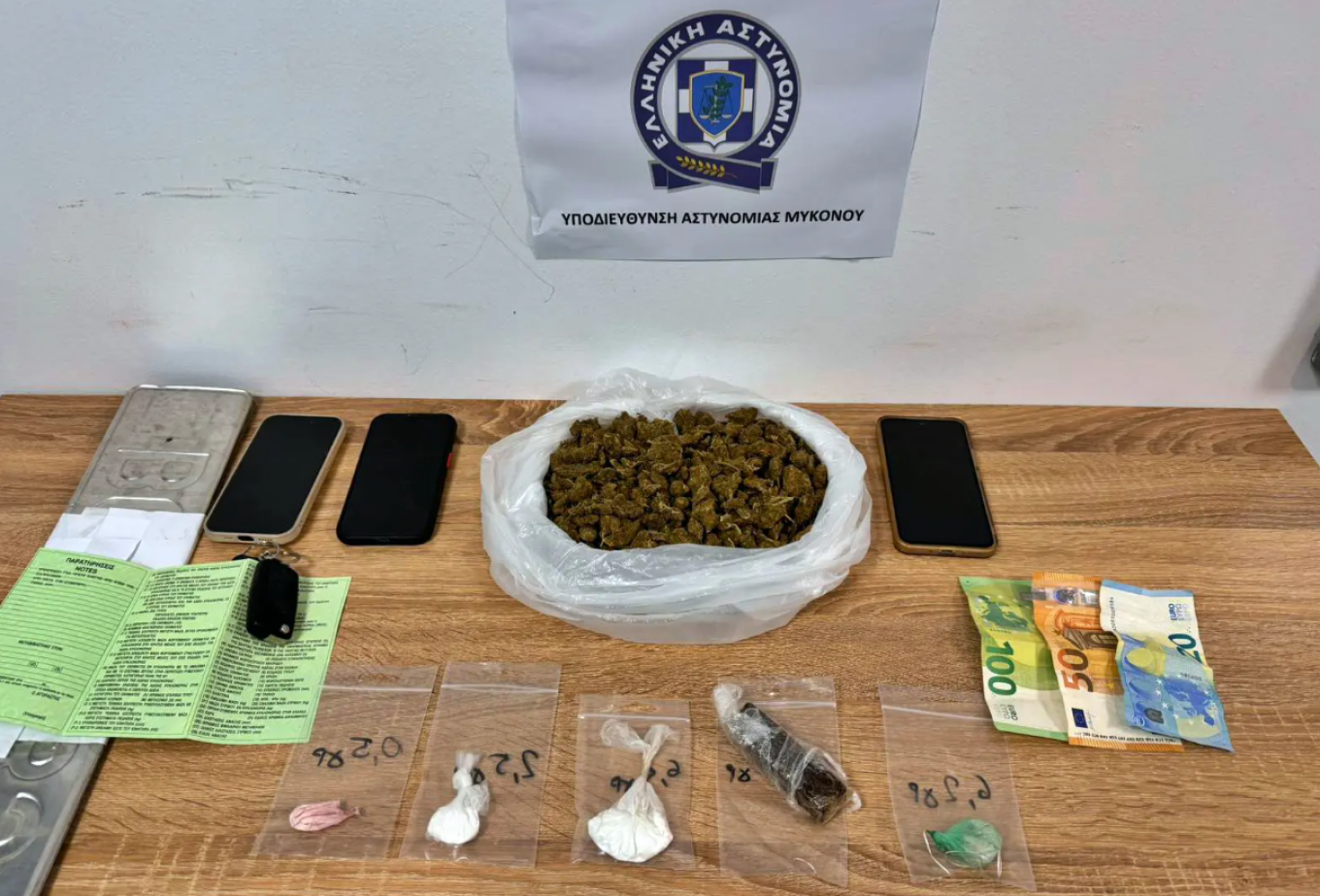 القبض علي عصابه قامت بتهريب المخدرات في ميكونوس