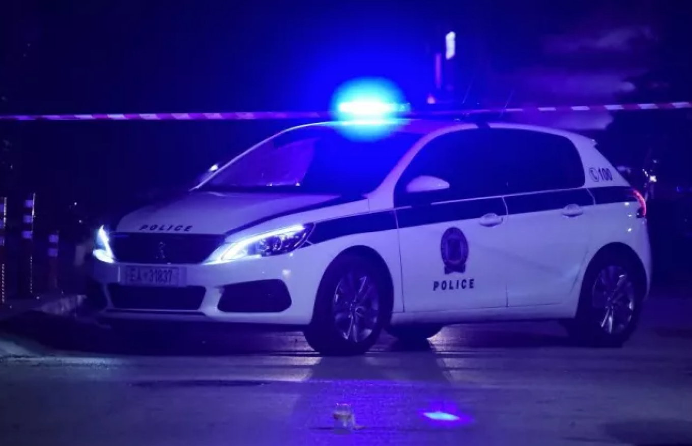 إليوبولي: انفجار قنابل غاز عند مدخل مبنى سكني