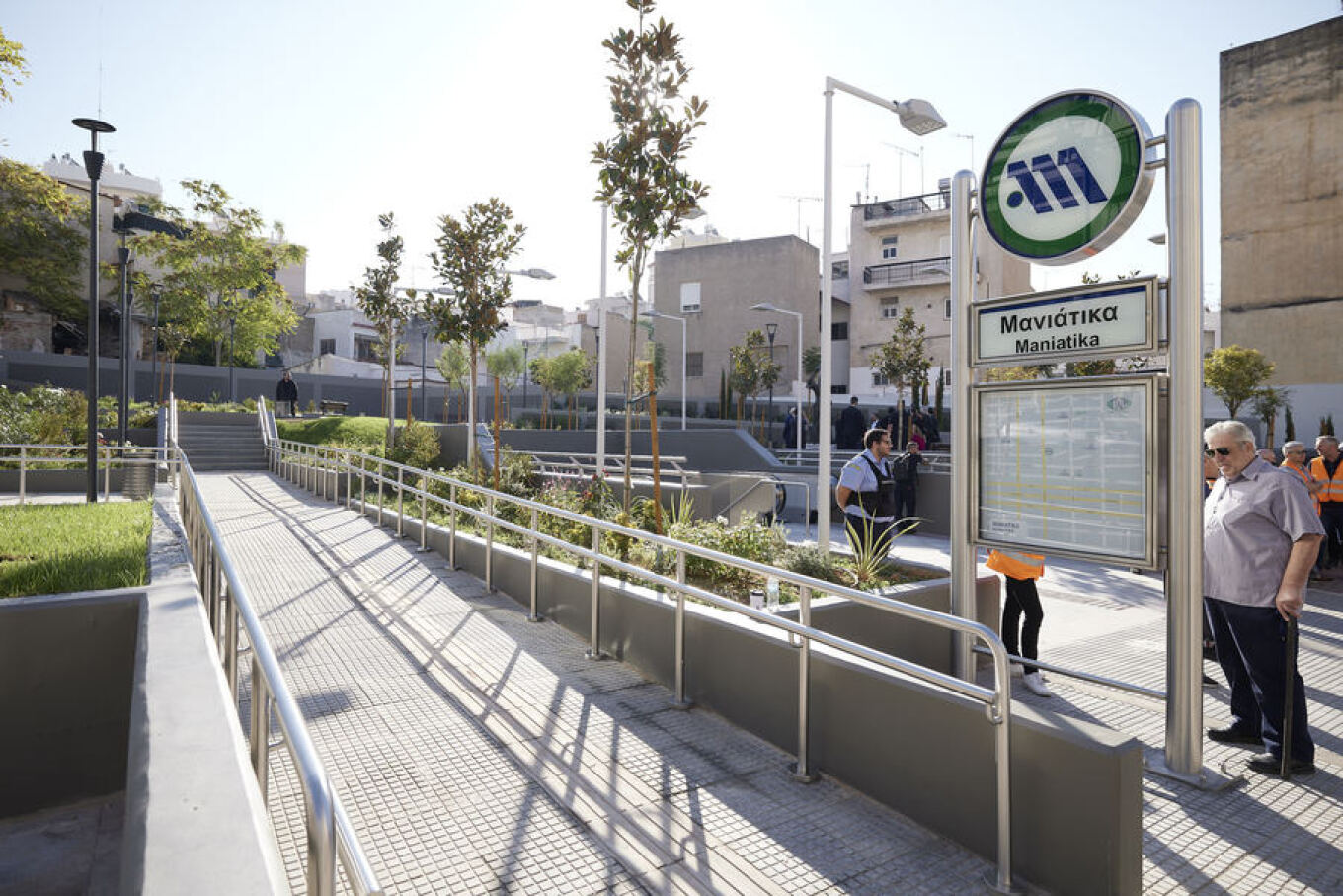 يتم إغلاق محطتي مترو "Korydallos" و"Maniatika" من الساعة ١٥:٣٠ عصرا