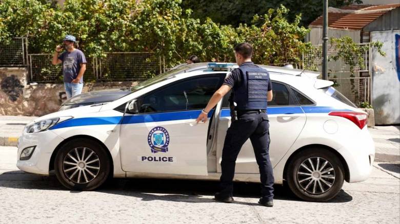 سائق مخمور مكبل اليدين أدى إلى إصابة امرأتين كما تعرض لحادث سير مميت