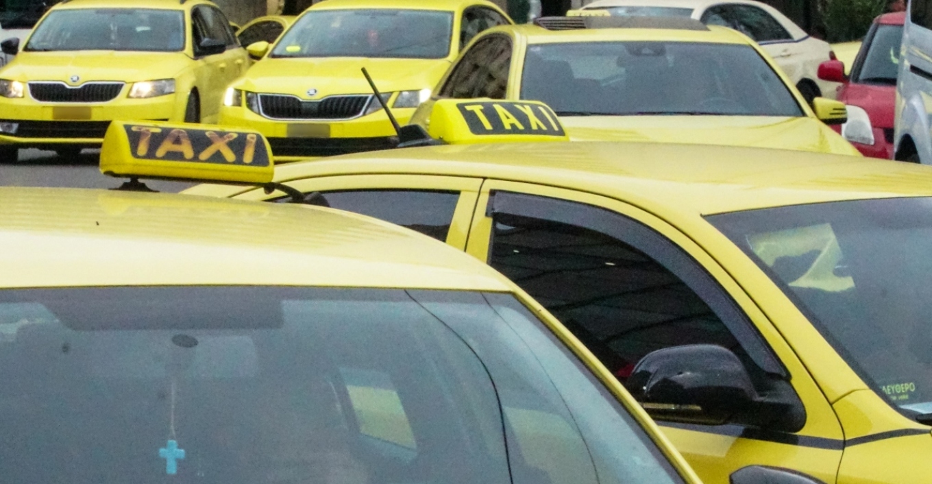 العاصمه بدون سيارات أجرة يوم الاثنين ٩ سبتمبر و إضراب لمدة ٢٤ ساعة