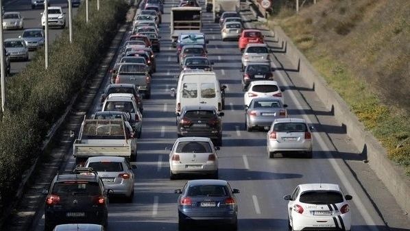 زيادة حركة المرور في كيفيسوس و كيفيسياس و تأخير في أتيكي أودوس