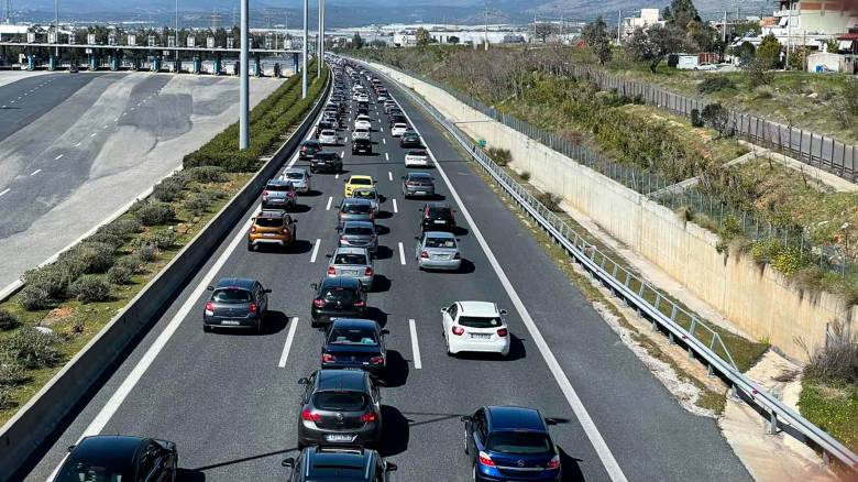 حركة المرور: "ارتباك" مروري في كيفيسوس و تأخيرات طويلة في أتيكي أودوس