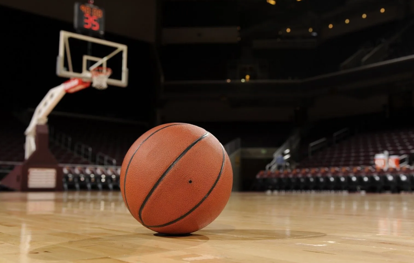 سالونيكي: اعتقال ٥٩ شخصًا بعد حادث خلال مباراة لكرة السلة في أوريوكاسترو