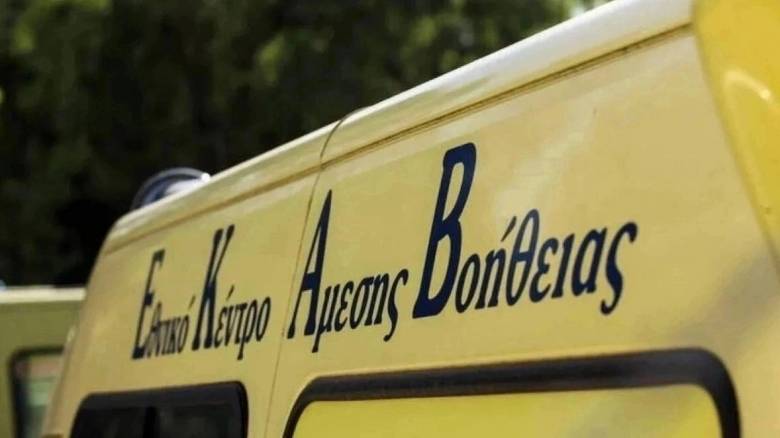 حادث طريق في فولوس: رجل يبلغ من العمر ٨٤ عاما أصيب بنوبة صرع اثناء القيادة