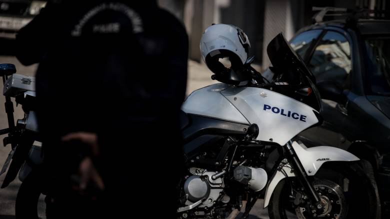 سطو على محل أثاث في ميتامورفوسي - كسروا الزجاج و أخذوا الخزنة