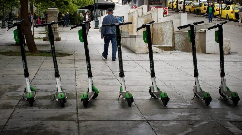 سالونيكي: وابل من المخالفات بواسطة الزلاجات الكهربائية - أكثر من ١٠٠ غرامة