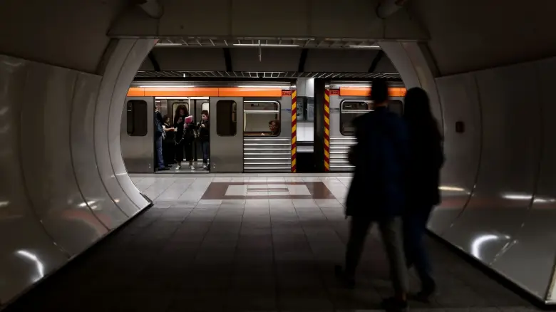 توقف العمل في مترو أثينا يوم الجمعة ١٣ ديسمبر