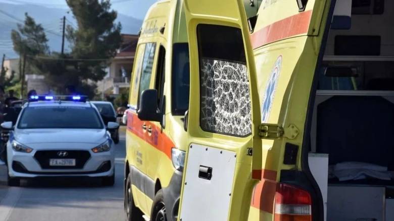 حادث سير أسفر عن مقتل شخص في أراخوفا - اصطدام سيارة بشاحنة وجهاً لوجه
