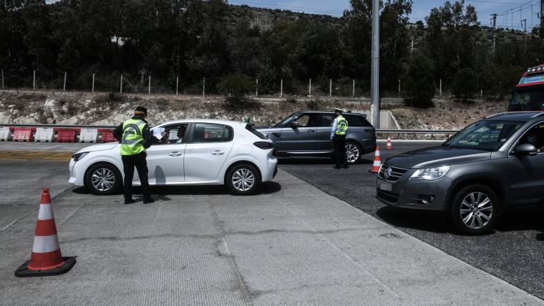 زيادة الإجراءات المرورية على الطرق خلال موسم الأعياد