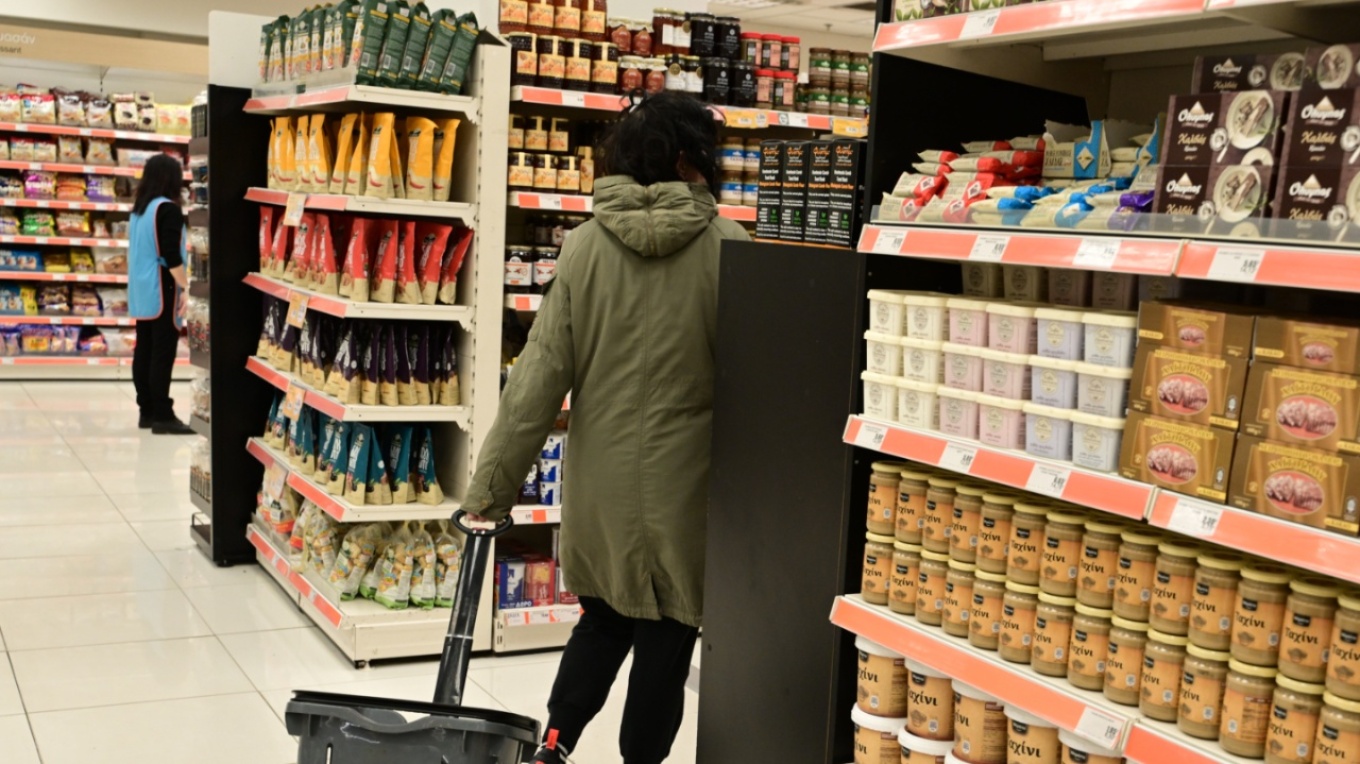 في أي وقت تفتح و تغلق المحلات التجارية - ساعات الأعياد حتى ٢ يناير