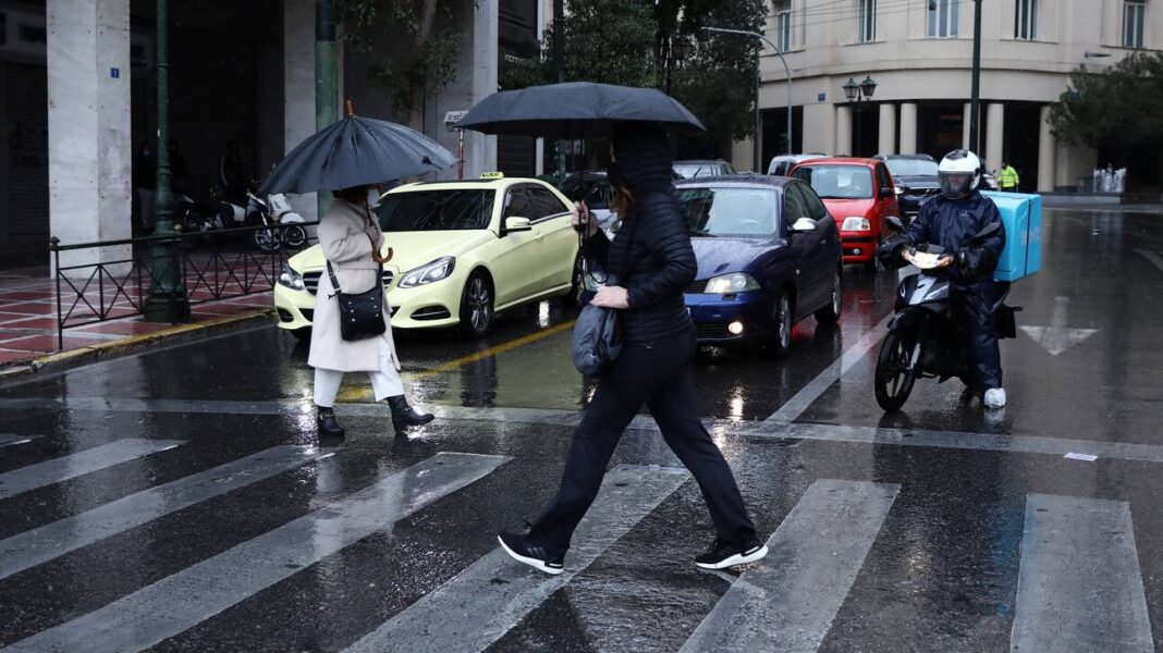 الطقس: انخفاض طفيف في درجات الحرارة و هطول أمطار غزيرة غرب البلاد