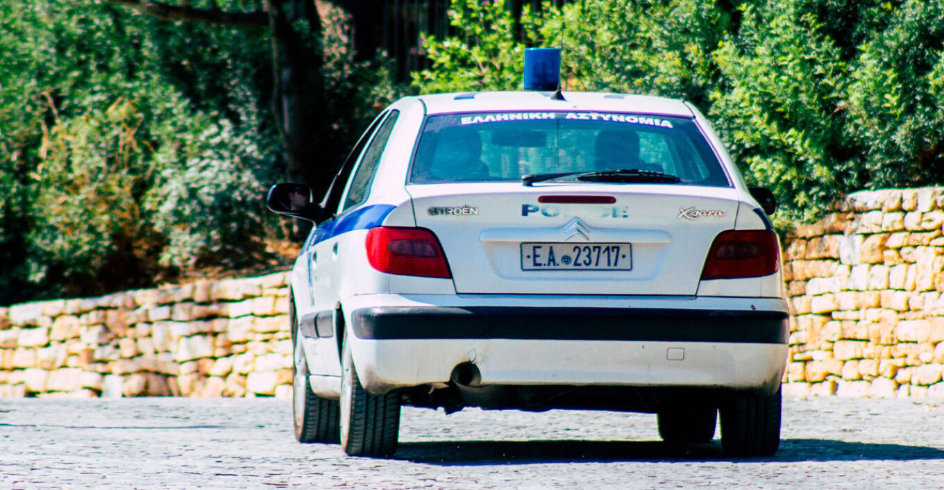 أغرينيو: القبض على رجل بتهمة قتل كلب ببندقية صيد