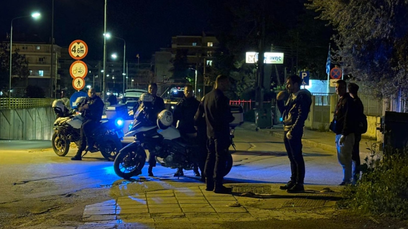 البلاغ الثالث عن قنبلة في لاريسا: هذه المرة مكتب الجمارك هو الهدف