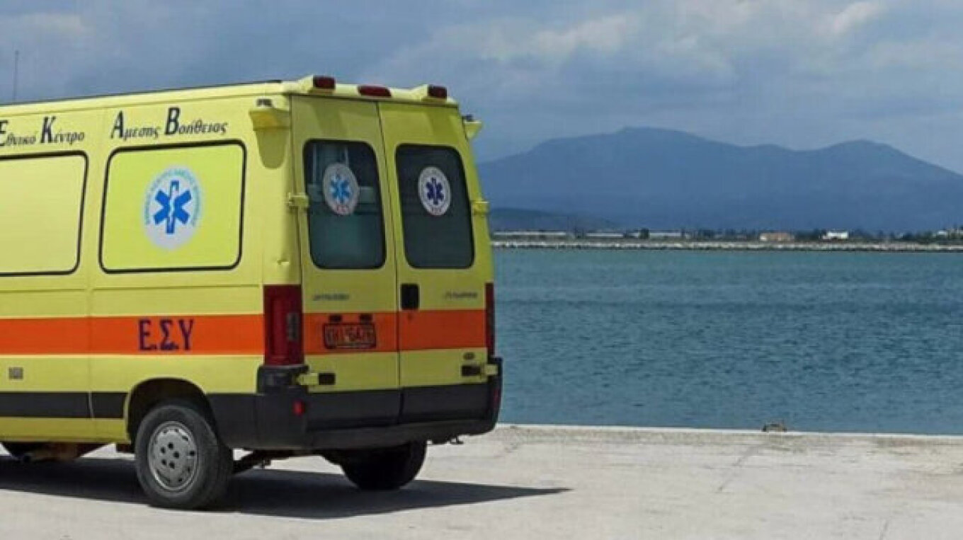 أصيب طفل يبلغ من العمر ١٣ عامًا بجروح أثناء ممارسة رياضة الغطس في خالكيديكي