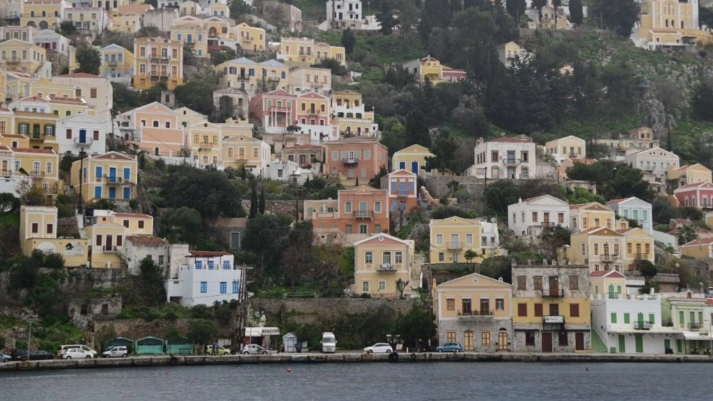 ساموس تحتل المرتبة الأولى بين أفضل الجزر اليونانية للسياحة النبيذية