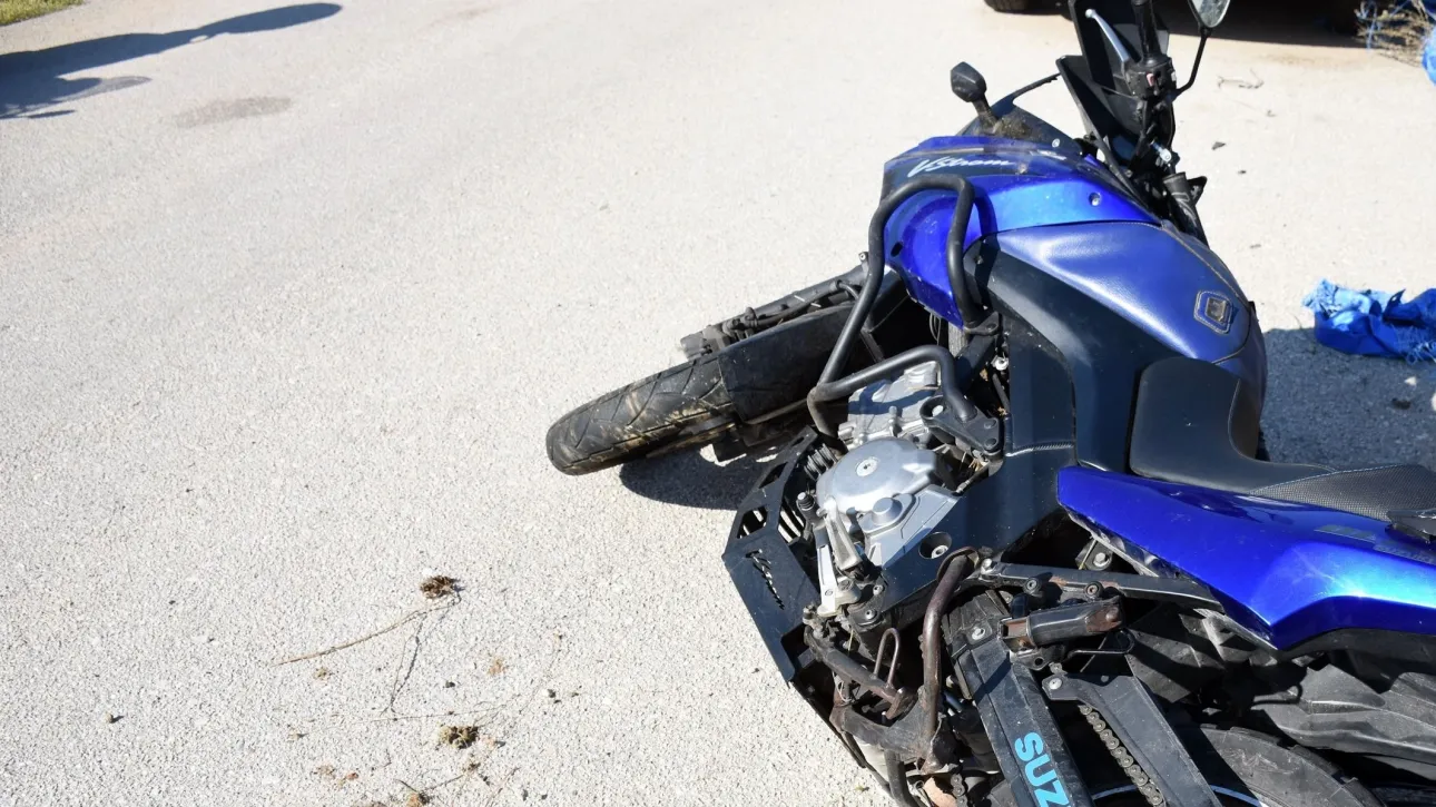 حادث سير في لينورماند - سائق دراجة نارية يصاب بجروح خطيرة