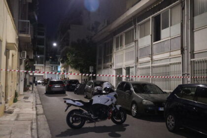 اعتقال أوكرانيين اثنين بتهمة القتل في أجيوس بانتيليموناس