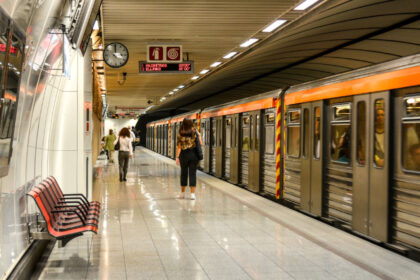 ستعمل المترو و الحافلات بشكل طبيعي في الليل