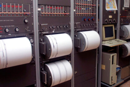 زلزال بقوة ٣.٩ درجة على مقياس ريختر في غافدوس