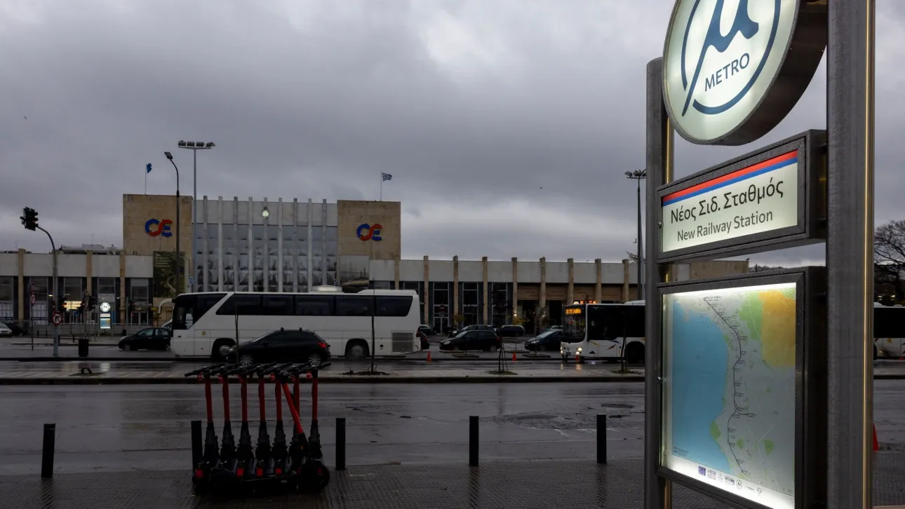 اليوم يبدأ تشغيل مترو سالونيكي على مدار ٢٤ ساعة