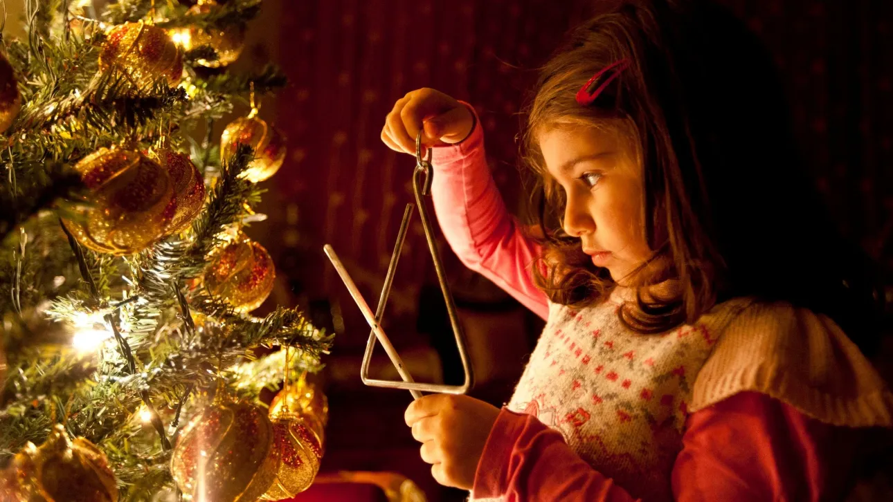 متى تغلق المدارس أبوابها في عيد الميلاد؟ و متى يعود الطلاب إلى مدارسهم؟