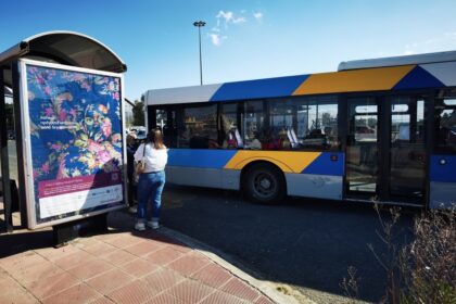 سائق حافلة يتعرض للضرب المبرح من قبل سائق سيارة في زوغرافو و يتم نقله إلى المستشفى