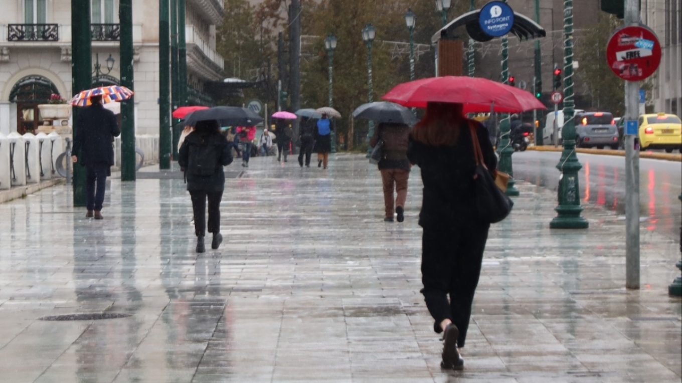 الطقس: أمطار في يوم عيد الميلاد و توقعات لعواصف مؤقتة أيضاً في أتيكا