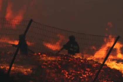 حريق هائل في كيساموس، خانيا: يشتعل بالقرب من المنازل - رياح قوية في المنطقة