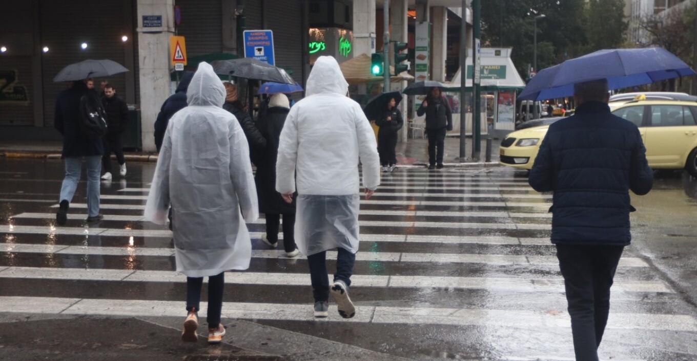 تحذير من دائرة الأرصاد الجوية اليونانية بشأن سوء الأحوال الجوية: عواصف و رياح قوية و برد و تتأثر منطقة أتيكا أيضاً