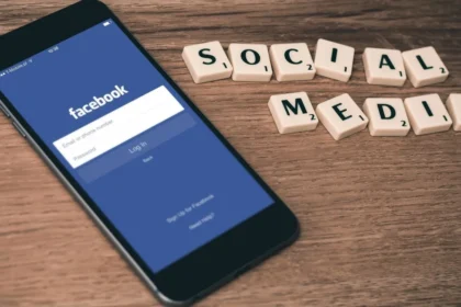 حظر وسائل التواصل الاجتماعي في اليونان على من هم دون سن ١٥ عاماً