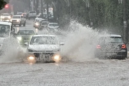 الطقس: انخفاض في درجة الحرارة، رياح شمالية قوية و أمطار غزيرة - تساقط ثلوج في الجبال