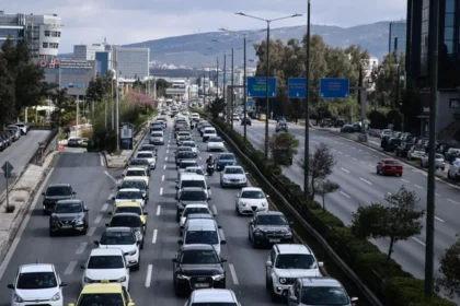 حركة المرور: ازدحام مروري في كيفيسوس و تأخيرات أيضاً على طريق أتيكي أودوس