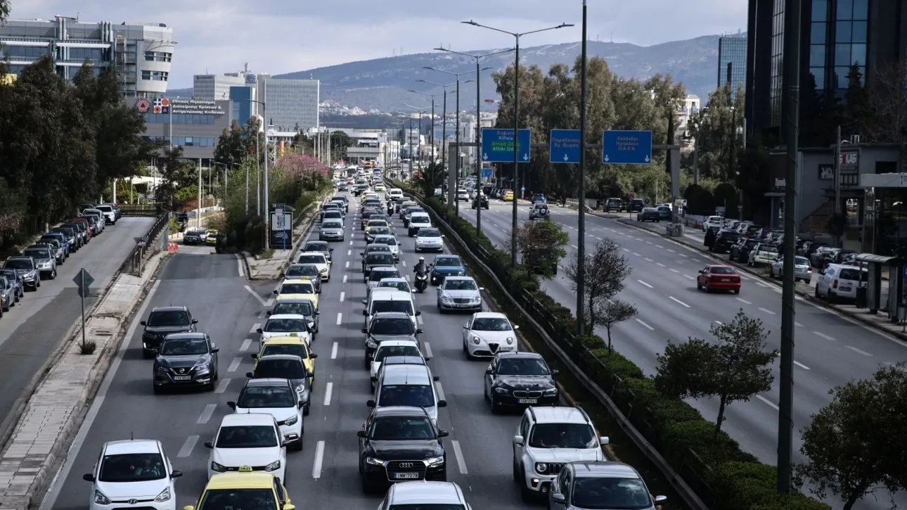 حركة المرور: ازدحام مروري في كيفيسوس و تأخيرات أيضاً على طريق أتيكي أودوس