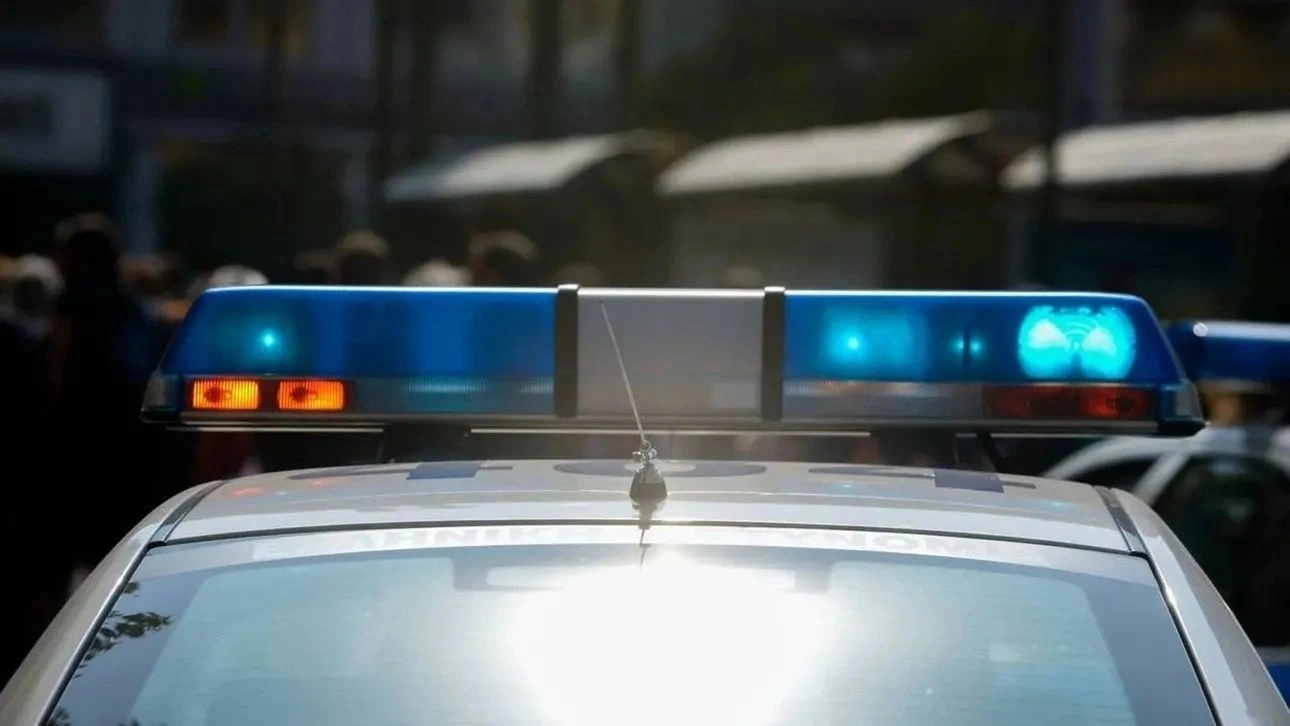 أغيوس بانتيليموناس: إلقاء القبض على تاجر مخدرات يبلغ من العمر ٢٨ عامًا بعد مطاردة مرتبطة بحادثة ما