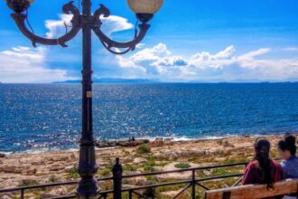 الطقس ربيعي في منتصف الشتاء مع درجات حرارة تصل إلى ٢٢ درجة خلال عطلة نهاية الأسبوع